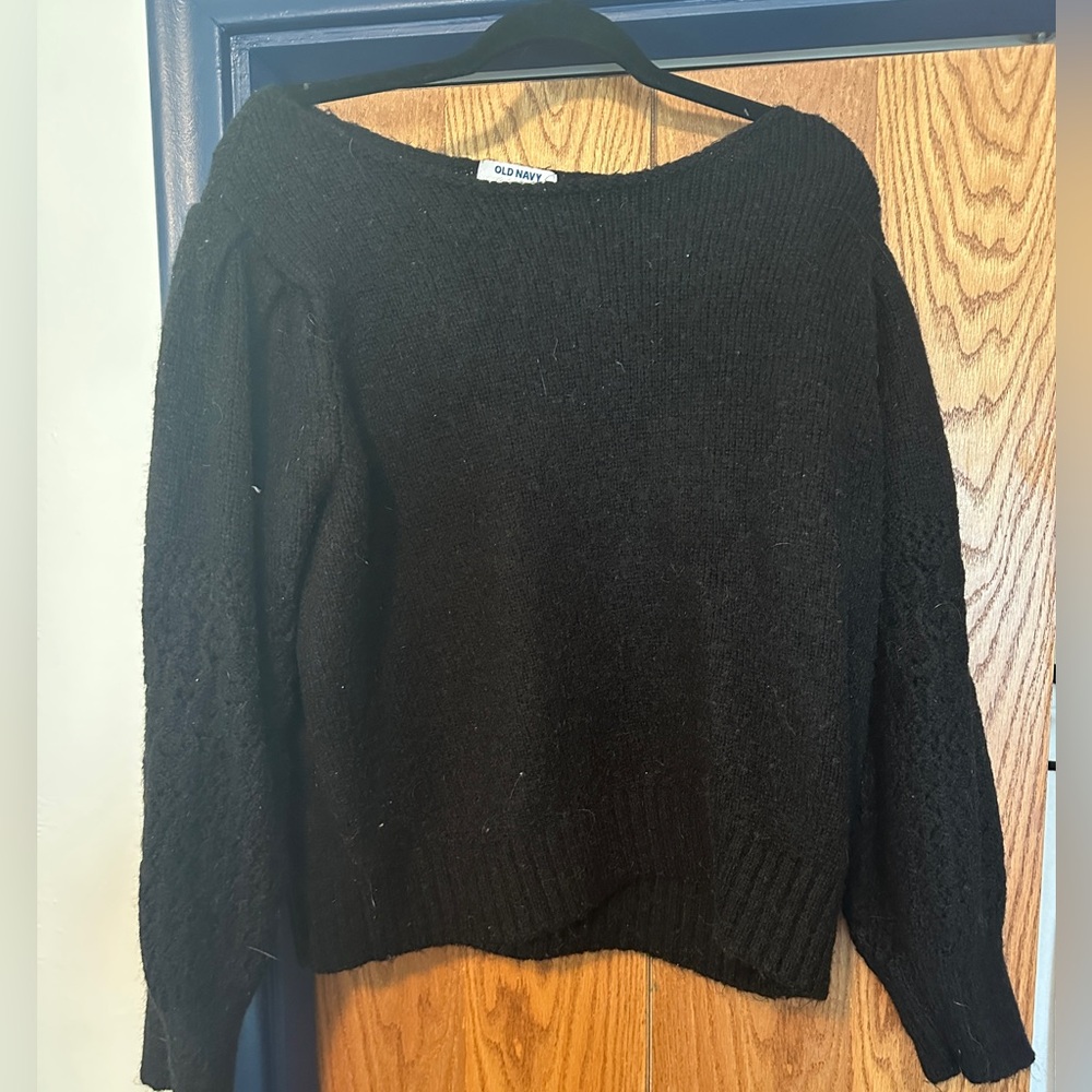 Old Navy Women's Black Sweater